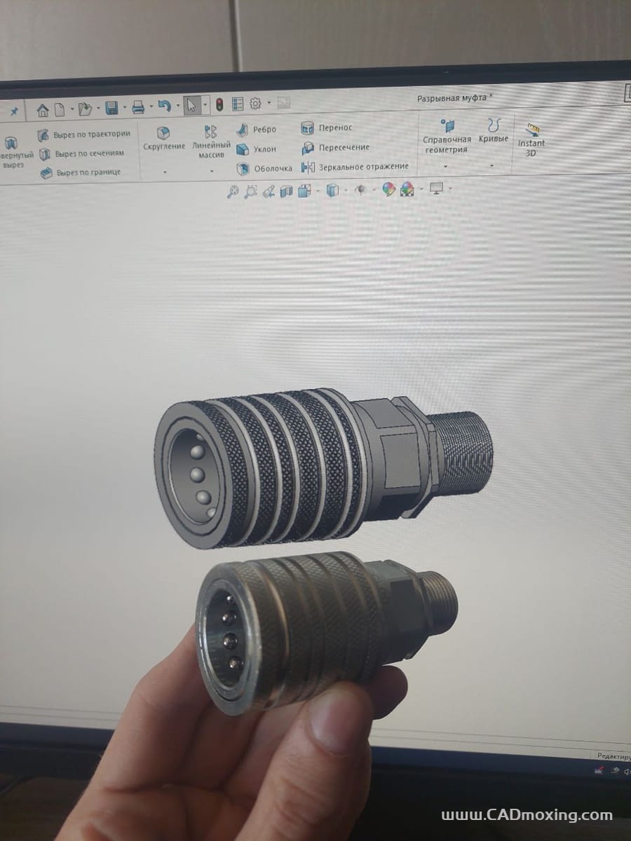 CAD模型网DN13液压油油管快卸接头三维模型 CAD模型网DN13液压油油管快卸接头三维模型